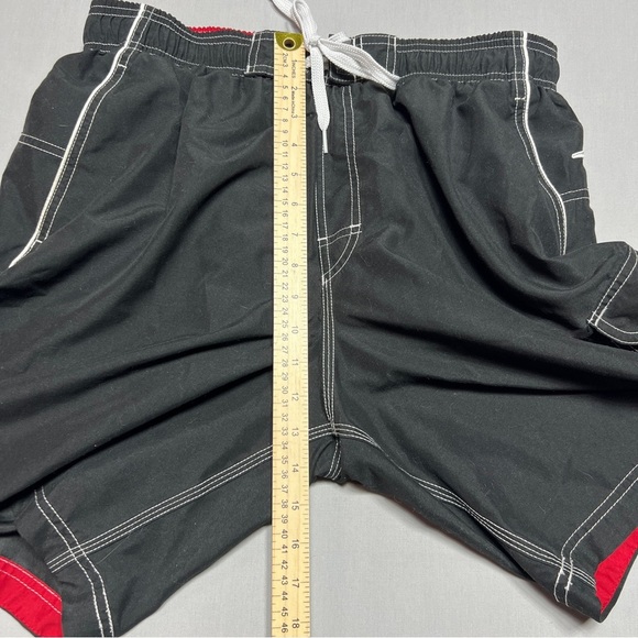 Speedo Shorts Mens Large Black Red Swimming Trunk Bathing Suit Surfing Lined - Picture 9 of 10